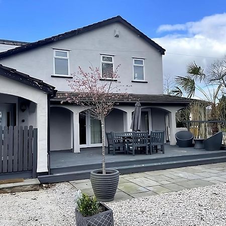 Spacious 2 Bed Ribble Valley Apartment Blackburn  Luaran gambar